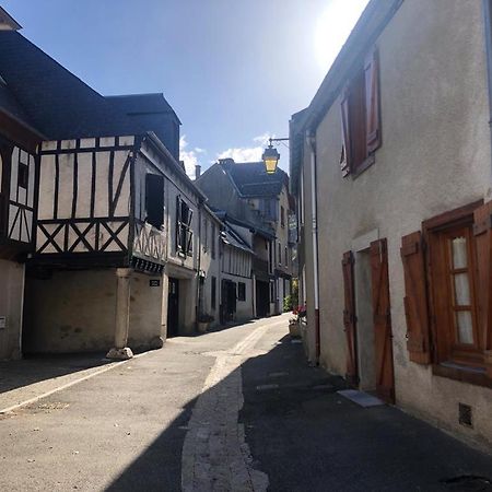 Agreable Maison Au Centre D'Arreau Pour 8 Pers Екстер'єр фото